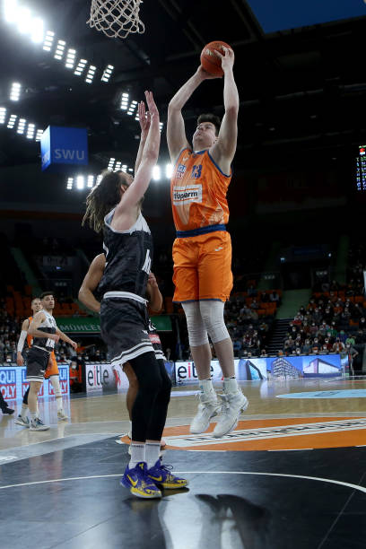 进行庆祝 进行庆祝