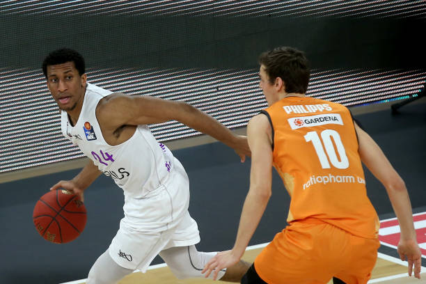 比赛中的互 比赛中的互