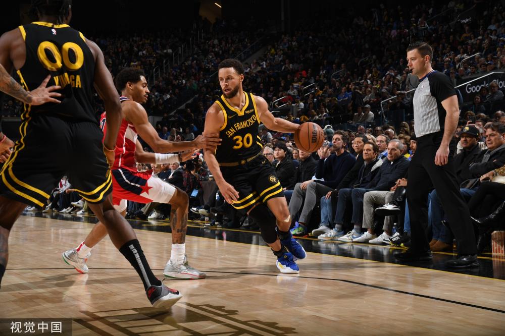 更是一次延 更是一次延